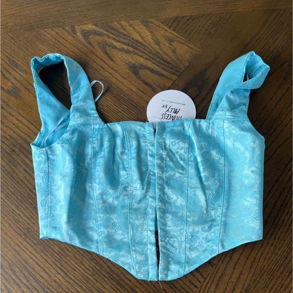 Princess Polly Top - Picture 2 of 5